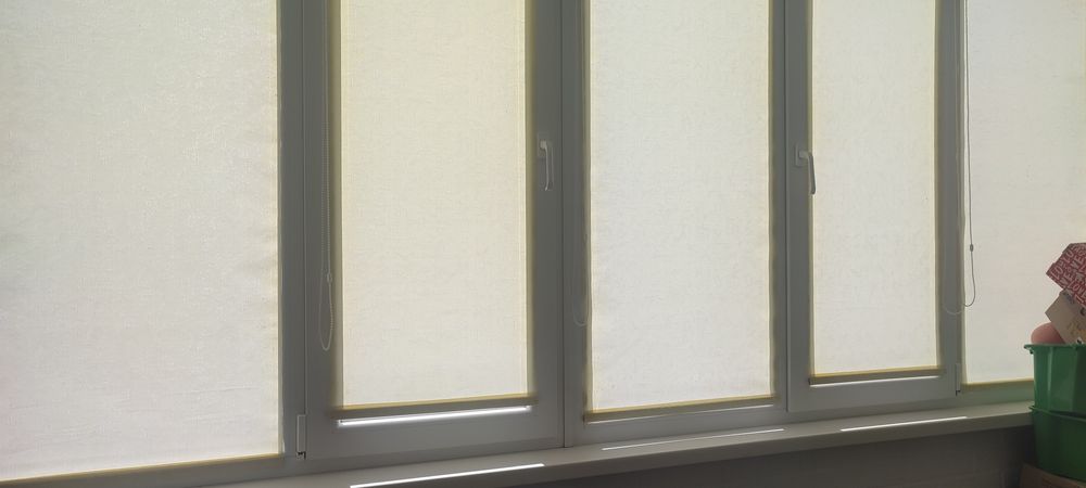 Рулонні штори б/у , 5 шт-1000 грн