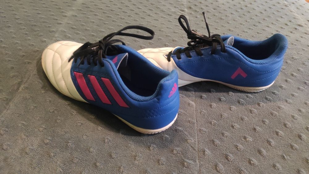 Adidas # Halòwki # Buty Sportowe r.37,5