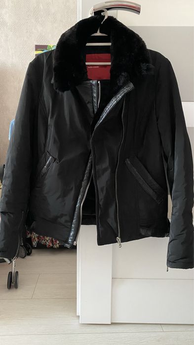 Продам куртку Mila Schon concept