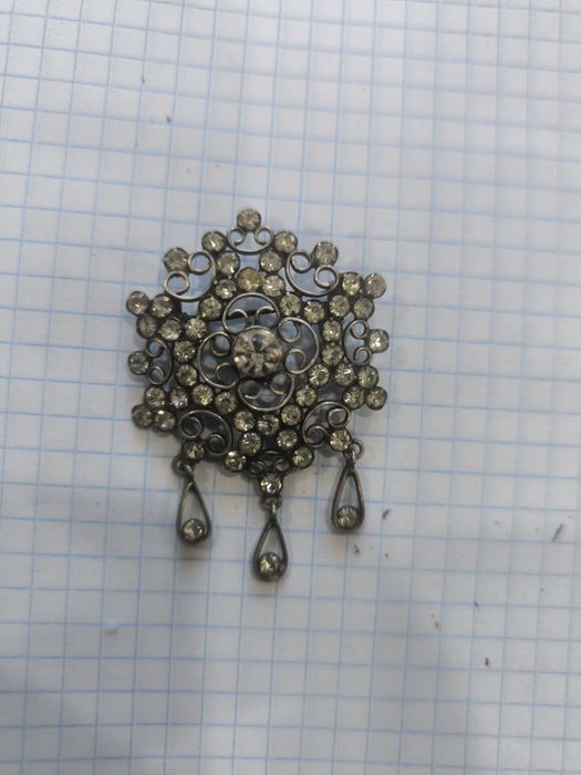 Брошка цветок серебро 875 проба