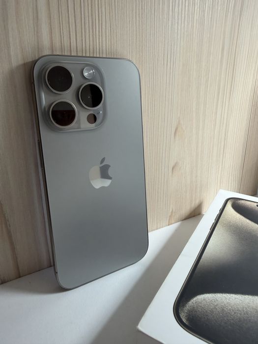 iPhone 15 Pro 256Gb Natural Titanium