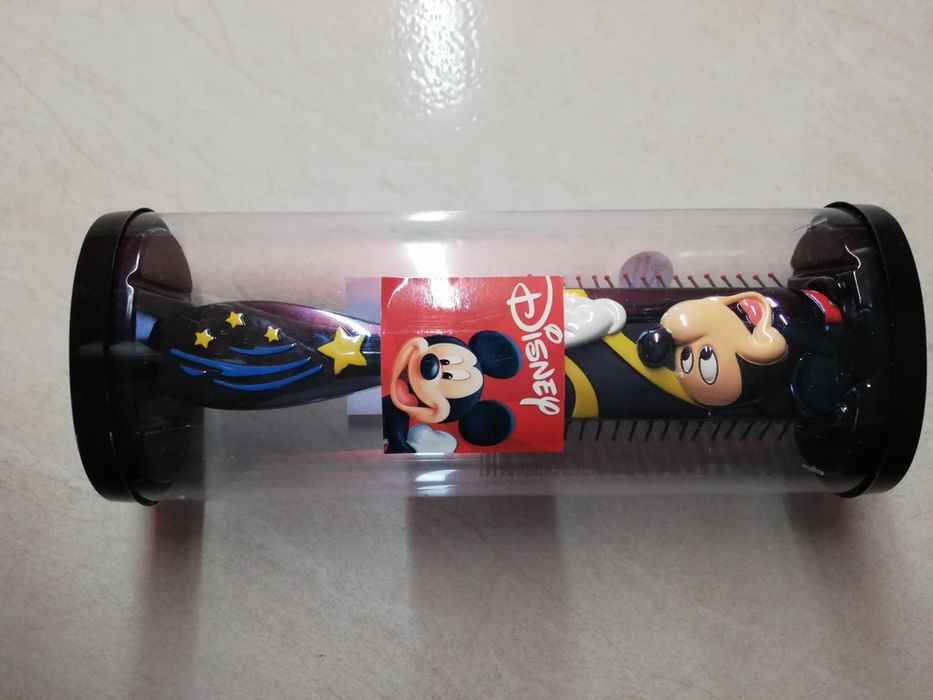 Vendo escova do Mickey