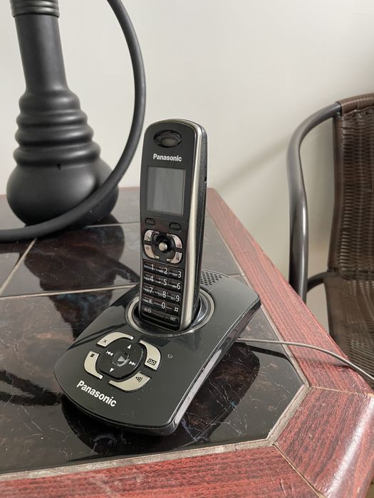 Радіотелефон Panasonic
