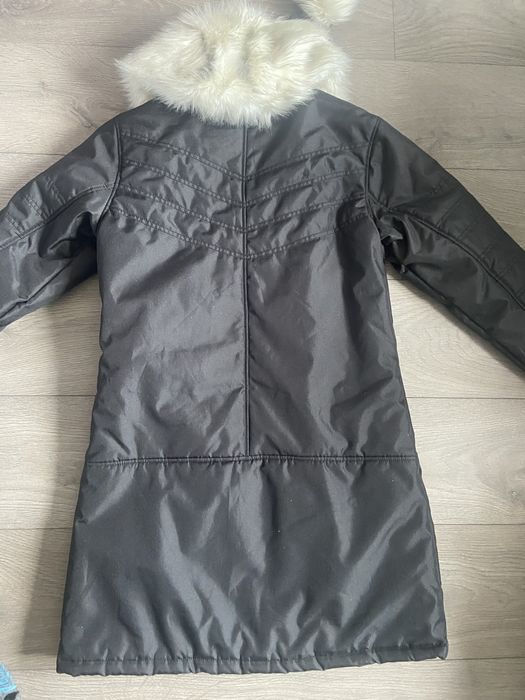 Продаем непродуваемое пальто новое!!!