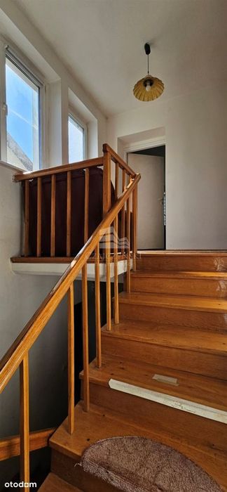 Gaj - Budynek Wolno Stojacy Na Działce 713 m2