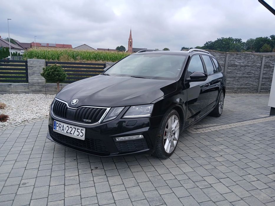 Skoda Octavia VRS BLACK 2.0 DSG 184KM Panorama. Niski przebieg!!! Wymieniony rozrząd