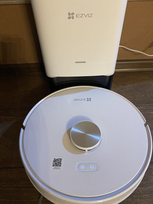 Робот пилесос,миючий/ EZVIZ.Model:CS-RE5P-TWT2. 2024.05.року.