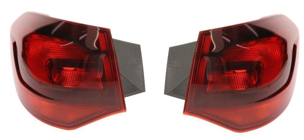 Opel Astra J  Lampa Tylna Kombi