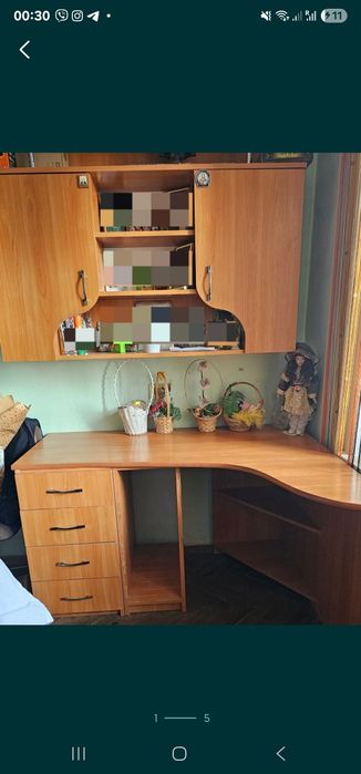 Письмовий стіл, куточок. Комп'ютерний стіл. Офісні меблі