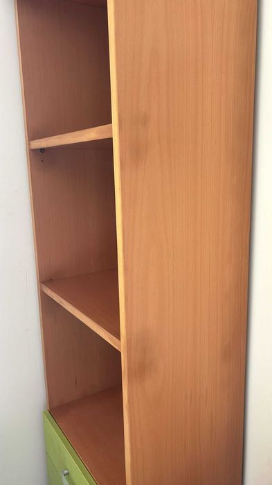 Móvel quarto c/ 3 gavetas