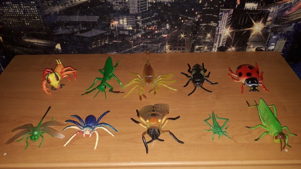 Игровые фигурки. Несекомые.