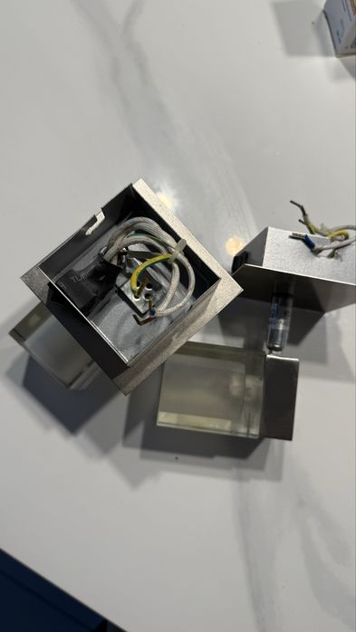 Kinkiety dwie sztuki srebrne ze szkłem