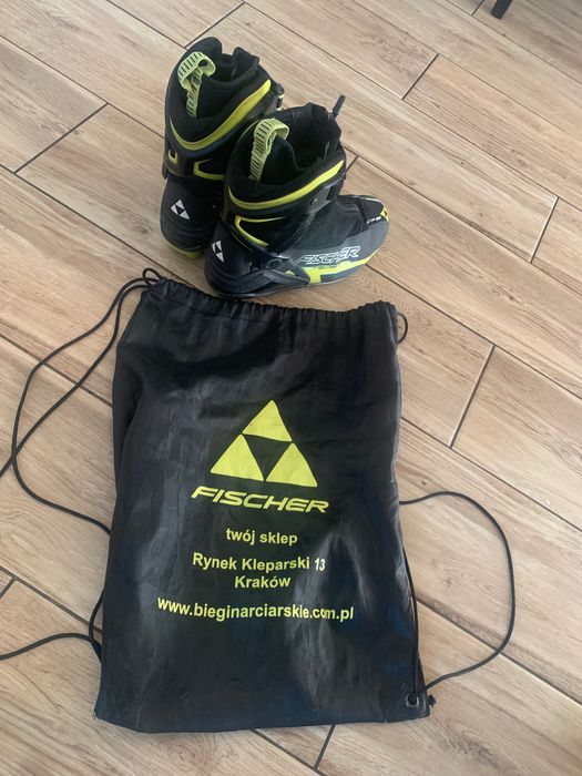 Buty do nart biegowych  rozm EU 40 Fischer skating RCS SKATE NNN