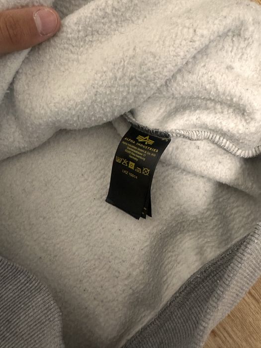 Продам кофту Альфу