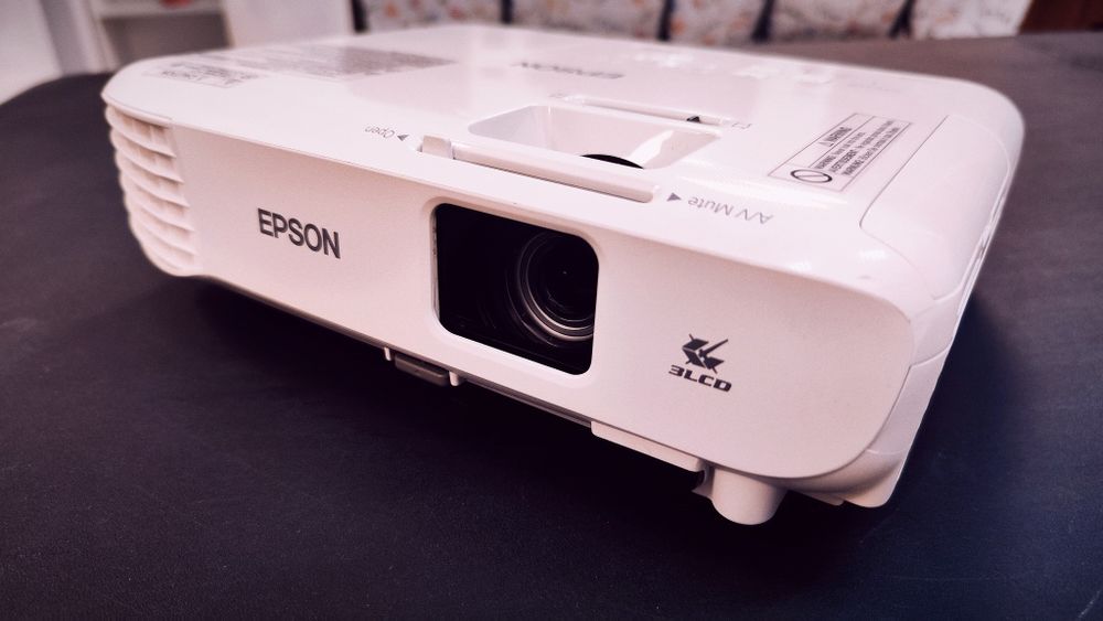 Epson EB-S05 - bardzo dobry stan