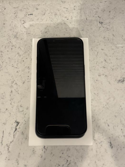 Iphone 14 okazja stan bdb do 27.09.2026