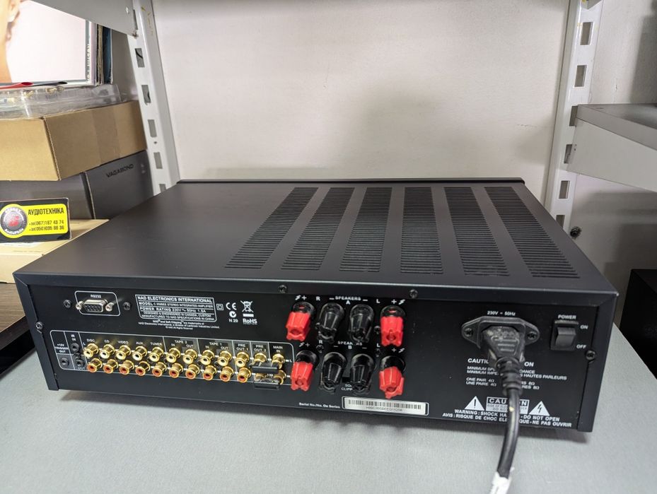 Hi-Fi Стерео усилитель NAD C-355 Bee. 2х120 Вт. PreOut. Идеал!