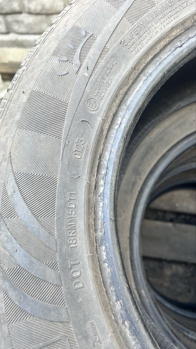 Шини літні 235/60 р16