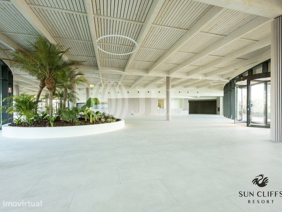 Apartamento T1+1, novo, no Sun Cliffs Resorte, em Lagos, Algarve
