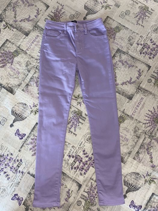 Gap лавандовые джинсы джеггинсы