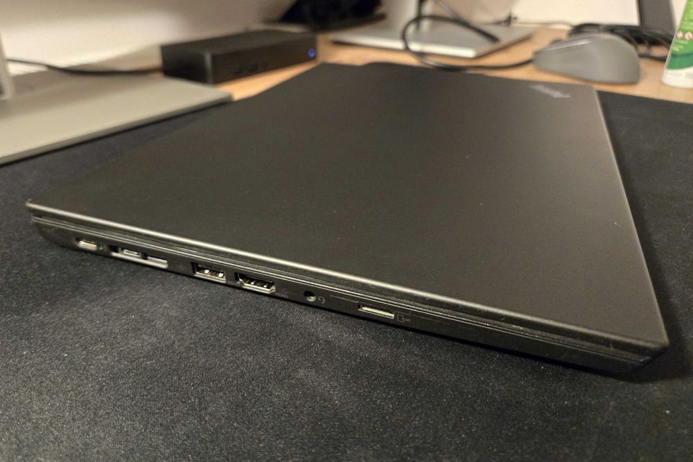 Laptop Lenovo T14 16GB RAM i5-10310U 256GB SSD