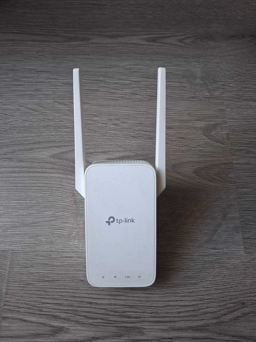 Repetidor / Amplificador de sinal WI-FI para casa (preço em conta face à qualidade !!)