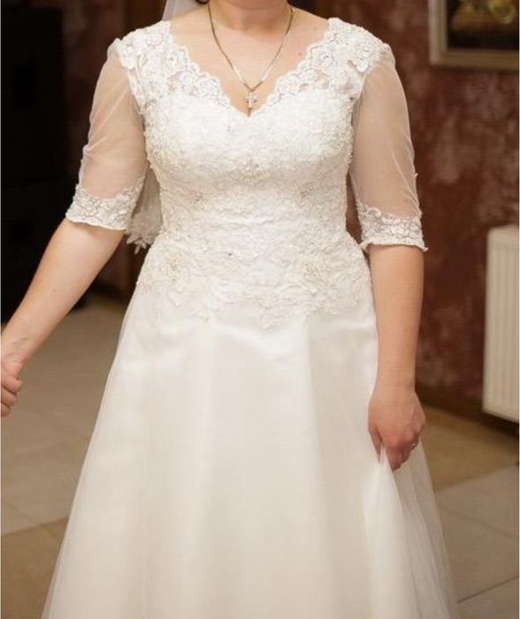 Весільна сукня бренду Darling