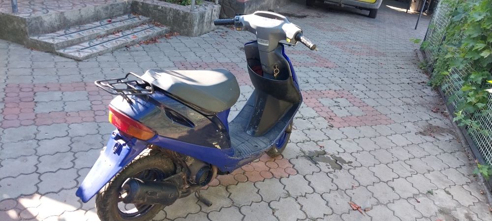 Продам скутер хонда дио 27 в хорошем состояние