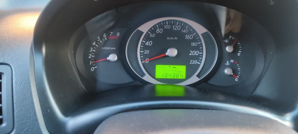 Продам хюндай туксон 2007 года выпуска.