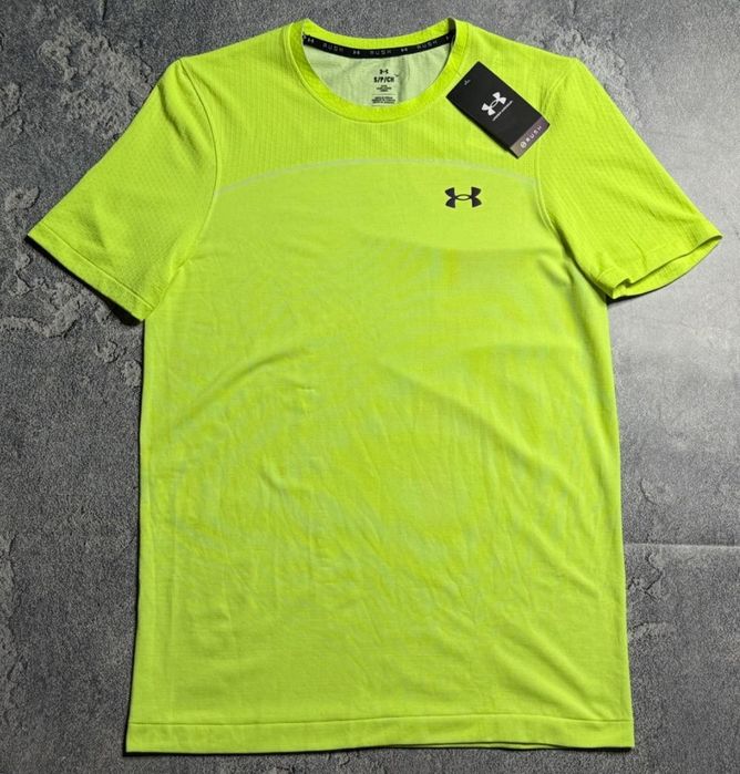мужская футболка Under Armour Rush S