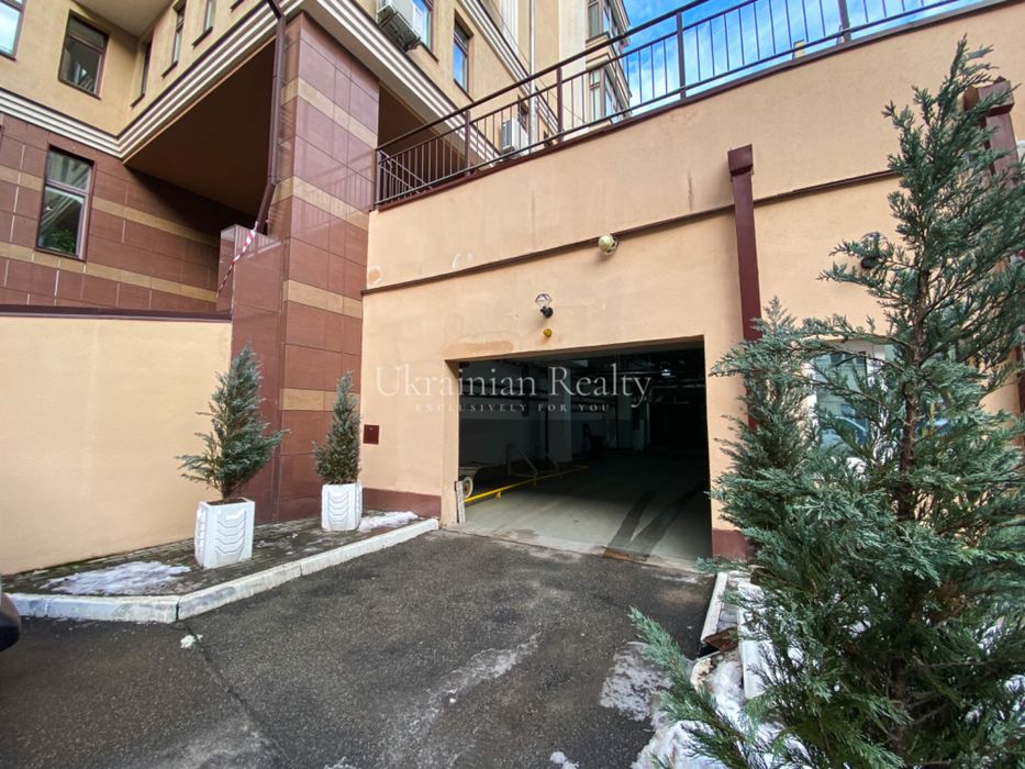 Продаж 4к квартири вул. Назарівська  23а. Ботанічний сад Фоміна