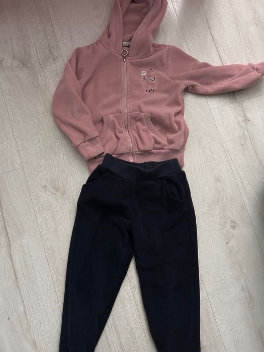 Продам дитячий теплий костюм