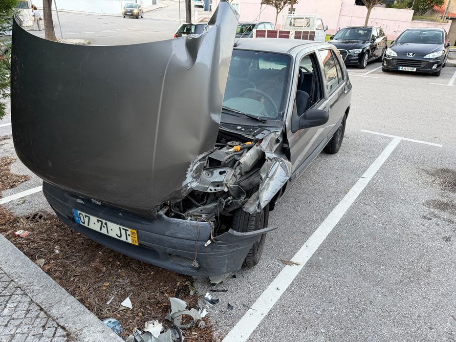 Clio 1.2 energi gasolina ano 98