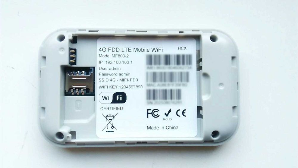 Карманный 4G SIM LTE-модем/WiFi-роутер MF800 с аккумулятором 2100 мАч