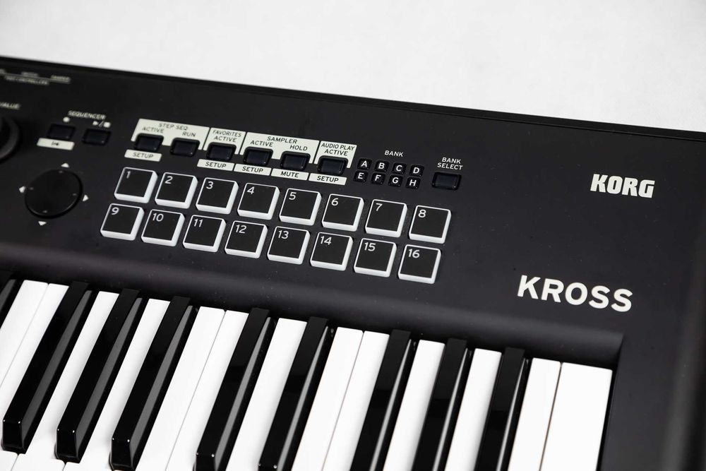 KORG KROSS 2 - syntezator / stacja robocza
