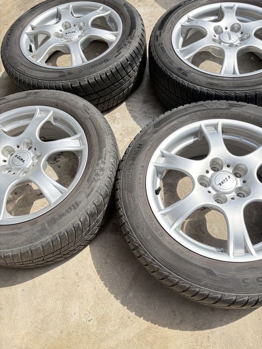 Продам титани з резиною 205/55/R16