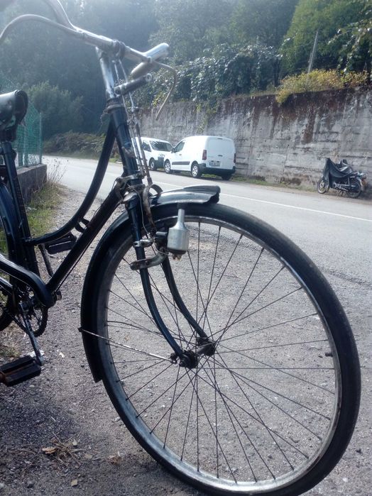 Bicicleta Pasteleira de Senhora