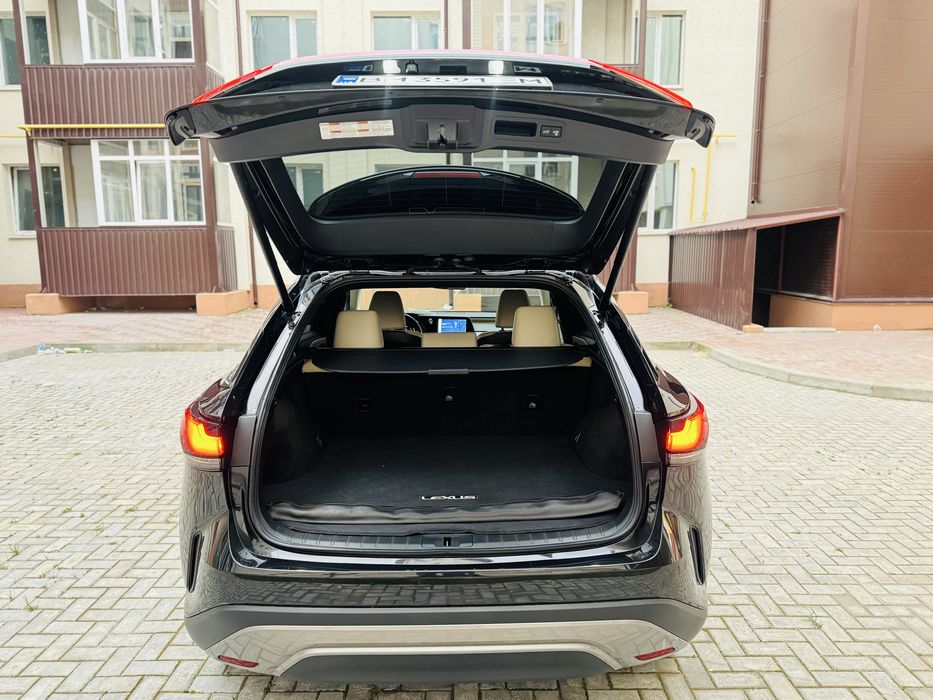 Lexsus RX350 2023рік AWD Premium V покоління
