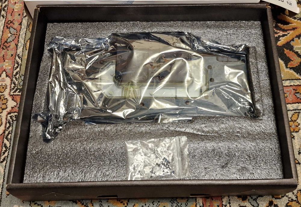 MSI GeForce GTX 980 4GD5 + Swiftech-NV-GTX9 [Відеокарта + Водоблок]