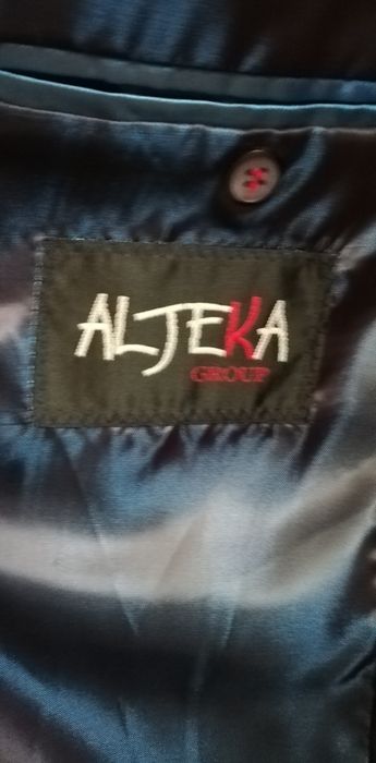 Garnitur męski z obszyciami