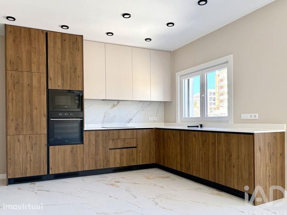 Apartamento T2 em Armação de Pêra de 80,00 m2