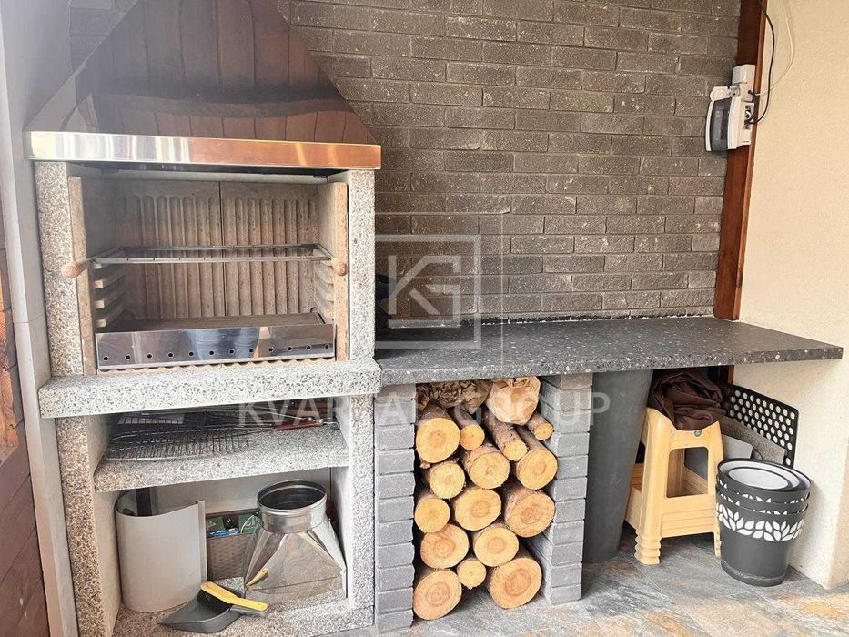 Дуплекс з новим ремонтом прямо біля парку.15хв до Києва