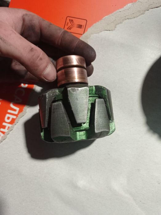 Генератор іж юпітер 5 14V 10А