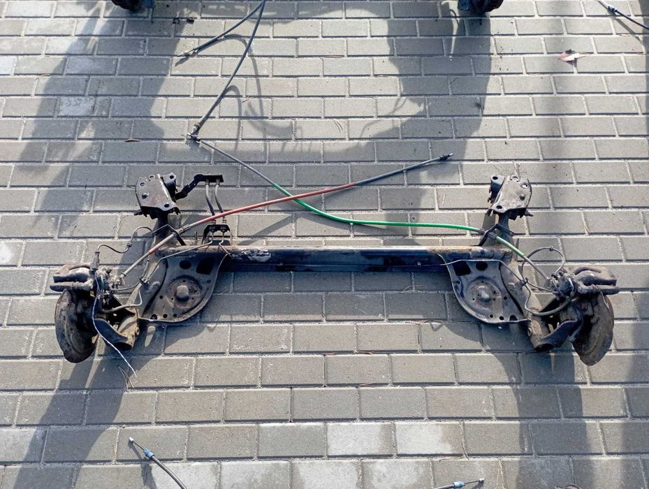 Балка задньої підвіски Renault Clio 3