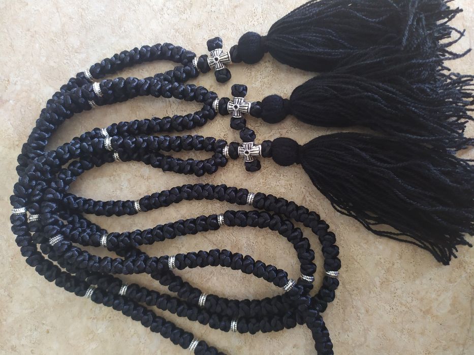 Четки плетёные, вервица , брояница , комбоскини.