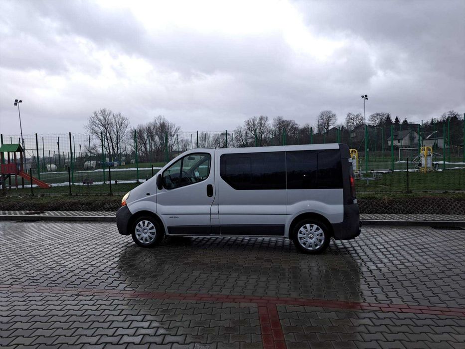 Przewóz, transport osób. Wynajem Busa z kierowcą np. Wesela (9osób)