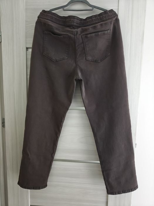 Spodnie damskie Diverse 42