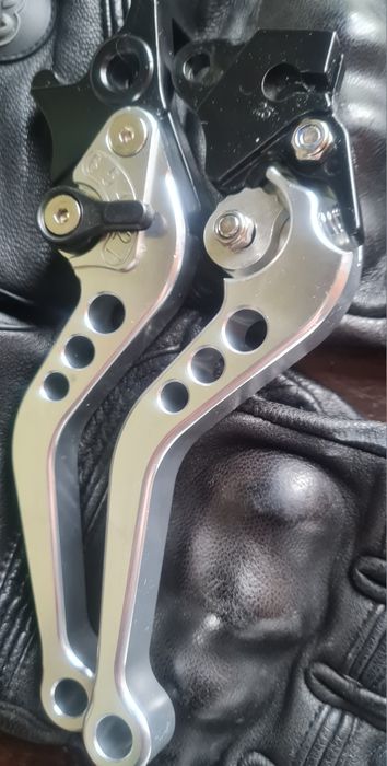 Manípulos de freio e velocidade para mota