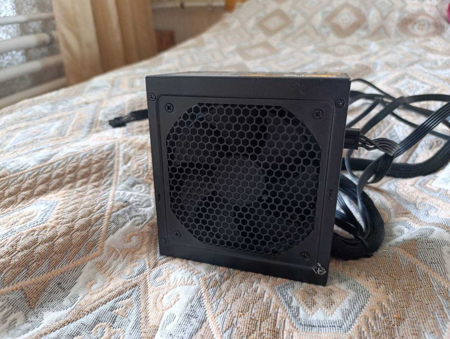 Продам Блок живлення Seasonic