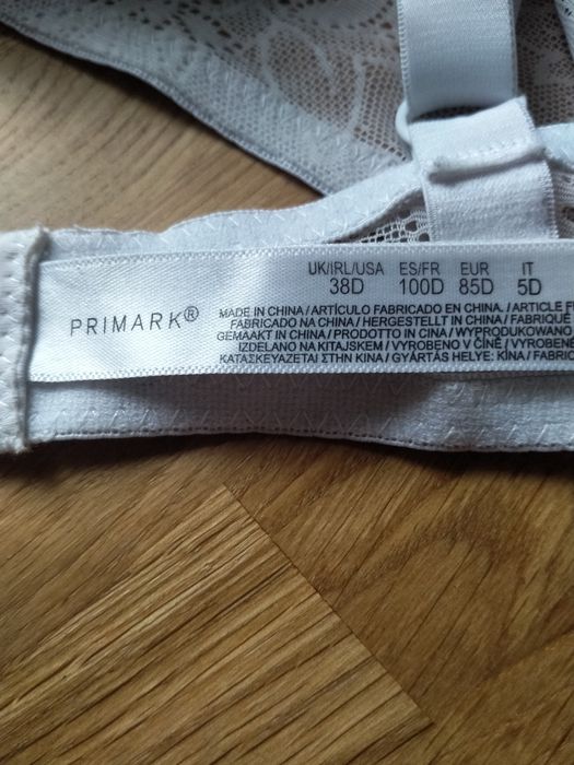 Biały biustonosz PRIMARK rozm. 85D